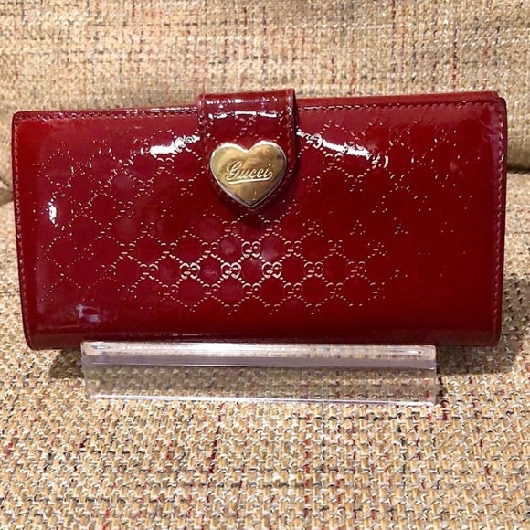 Gucci Handbags - GUCCI GUCCISSMA Wine Patent Leather Continental Bifold Wallet Gold Heart Lock